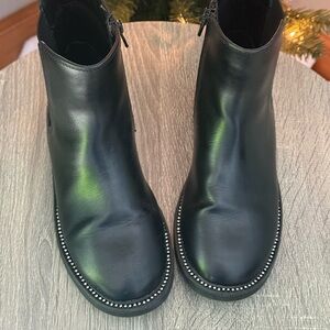Madden Girl, Black Leather Ankle Boots, Sz 3